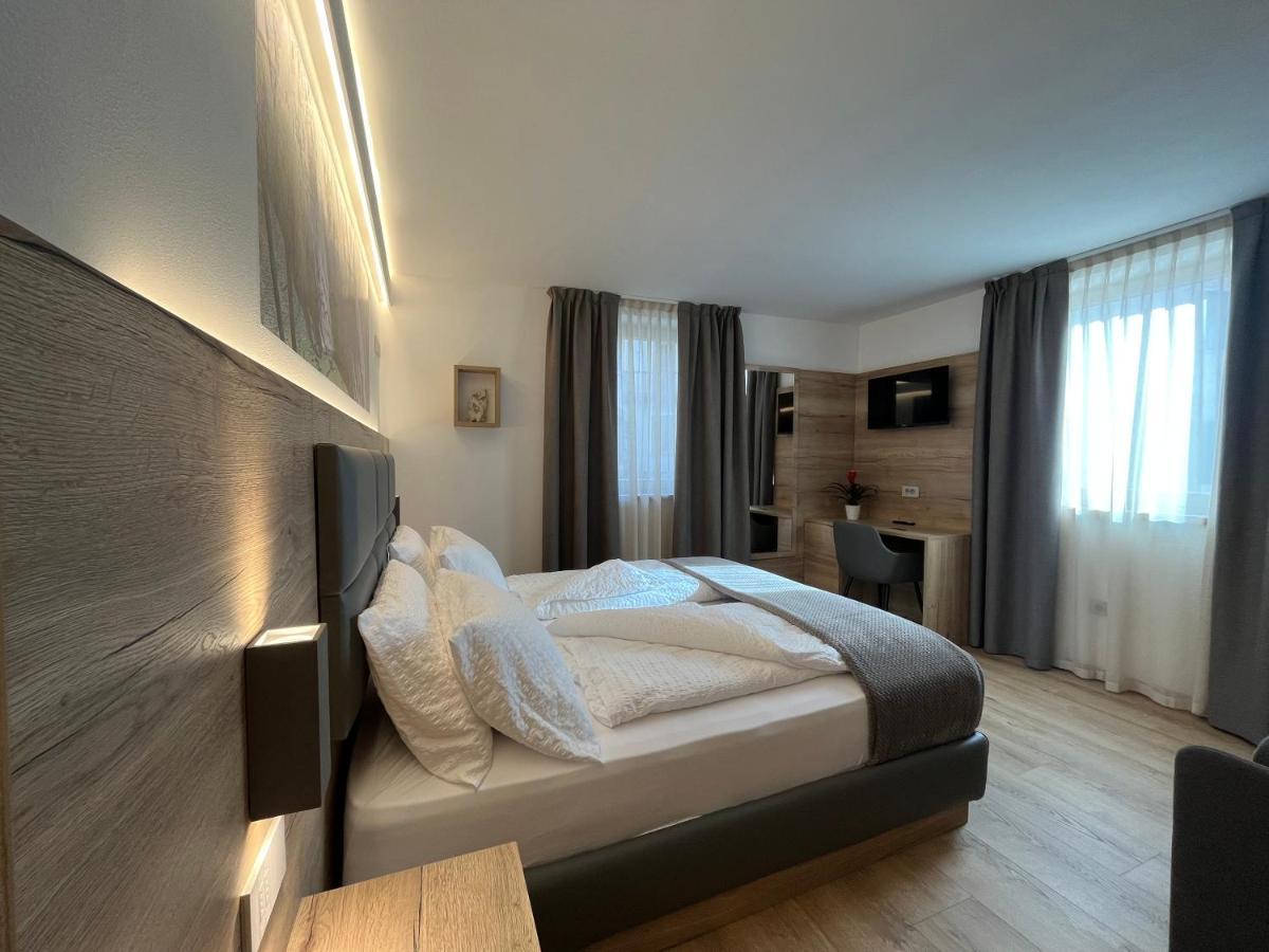 Le Rocce Val Di Non - Quality Room & Breakfast Tassullo Eksteriør bilde