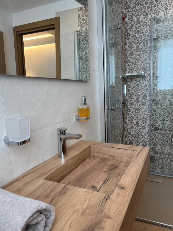 Le Rocce Val Di Non - Quality Room & Breakfast Tassullo Eksteriør bilde