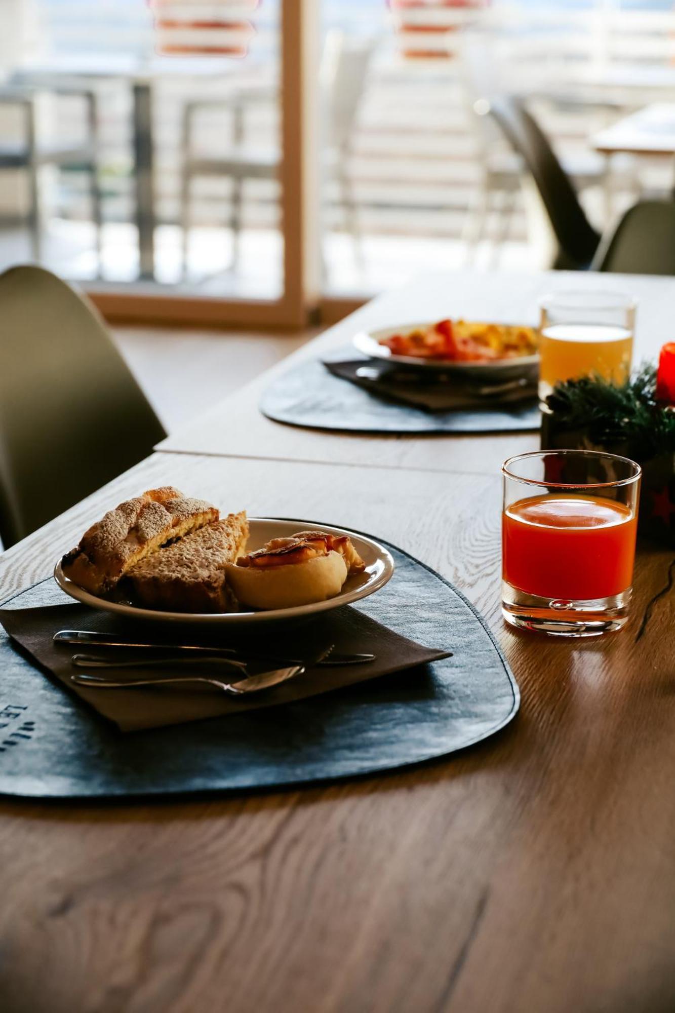 Le Rocce Val Di Non - Quality Room & Breakfast Tassullo Eksteriør bilde